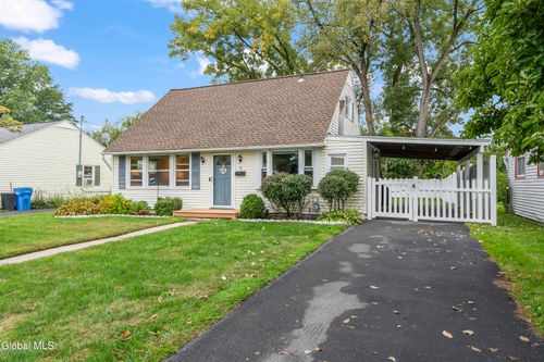 51 Keeler Dr, Albany, NY, 12208-1925 | Card Image