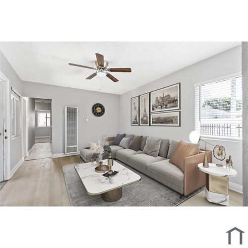310 W Magnolia, Compton, CA, 90220 | Card Image