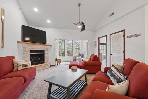 c-6-235 Lower Emerald Bay Cir, Hollister, MO, 65672-4943 | Card Image