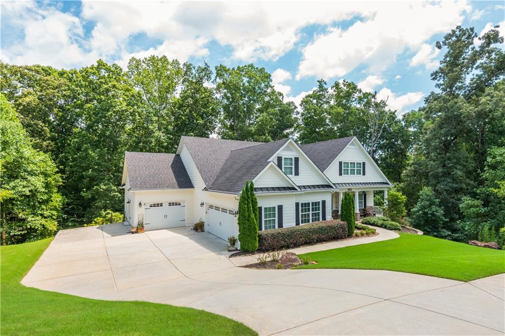Laurel River Pt, Gainesville, GA 30504