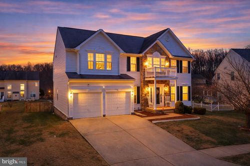 121 Chagall Ln, MARTINSBURG, WV, 25403-8317 | Card Image