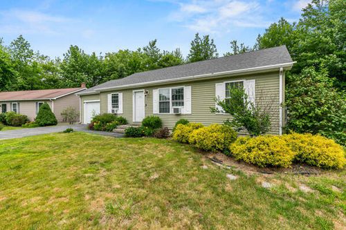 14 Fox Hollow Dr, Auburn, ME, 04210-6467 | Card Image