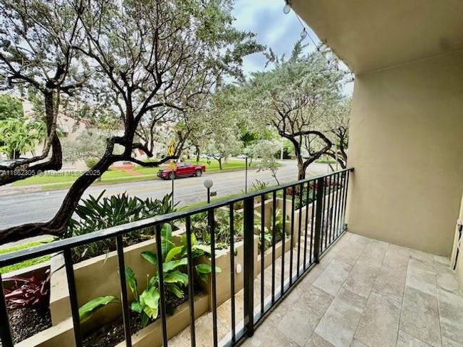 APT-207 - 110 Salamanca Ave, Condo with 2 bedrooms, 2 bathrooms and null parking in Coral Gables FL | Image 30