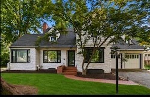 6728 Cherry St, Kansas City, MO, 64131-1313 | Card Image