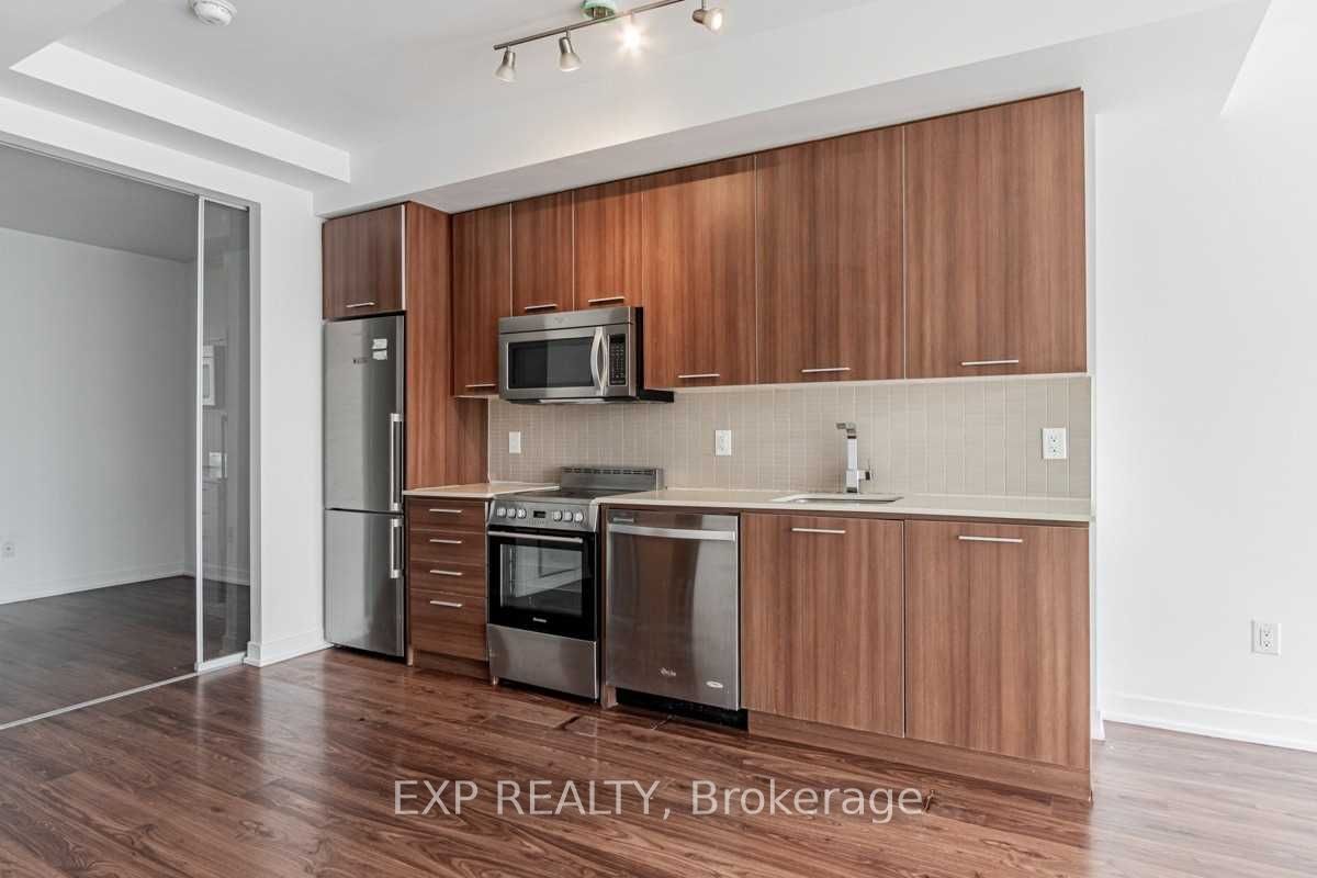 Residential Lease in Toronto C08 4