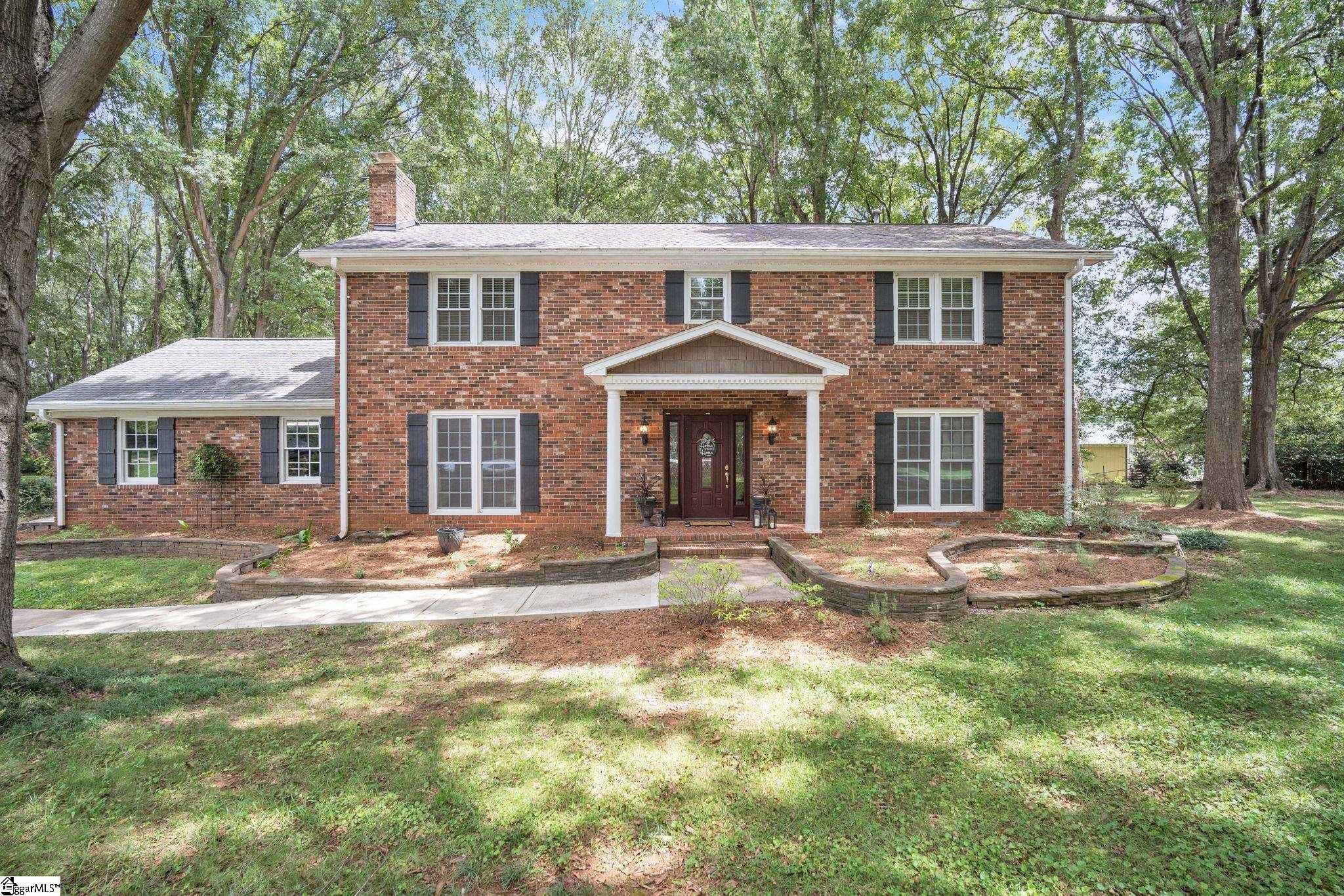 Maple Rock Ct, Simpsonville, SC 29681