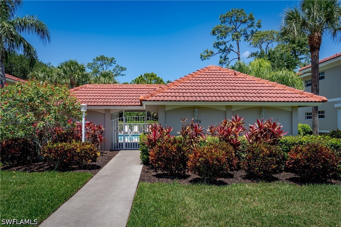 Residential Lease in Naples 4