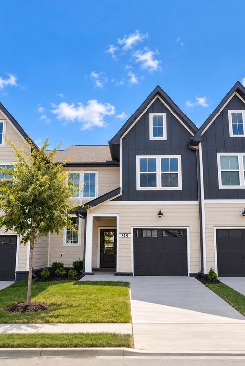 318 Panther Dr, Murfreesboro, TN, 37127-9804 | Card Image