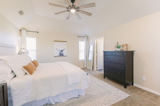 1377 Block Rd, House other with 4 bedrooms, 3 bathrooms and null parking in Gunter TX | Image 18