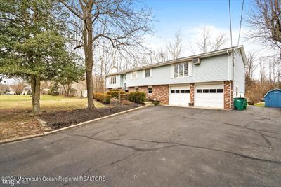 35 Bright Road, House other with 4 bedrooms, 2 bathrooms and null parking in New Egypt NJ | Image 2