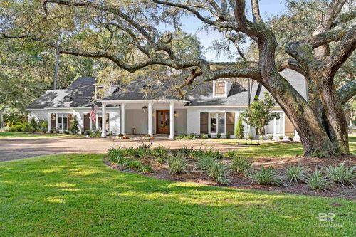 18247 Woodland Dr, Fairhope, AL, 36532-9005 | Card Image