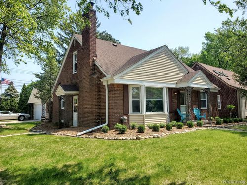 4388 Arden Pl, Royal Oak, MI, 48073-6216 | Card Image