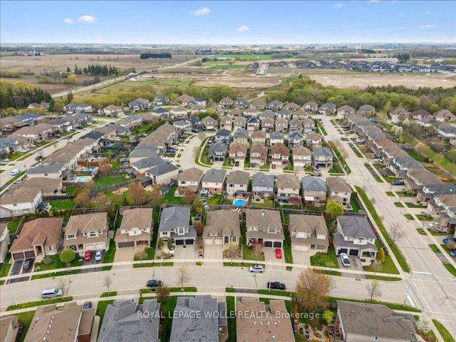 67 E Tree Dr, House other with 4 bedrooms, 3 bathrooms and 2 parking in Breslau ON | Image 40