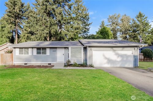 15623 90th Avenue Ct E, Puyallup, WA, 98375-8929 | Card Image
