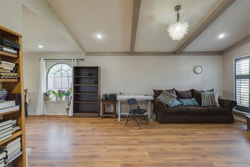 3501 Necia Street, Moore, OK, 73160 | Card Image