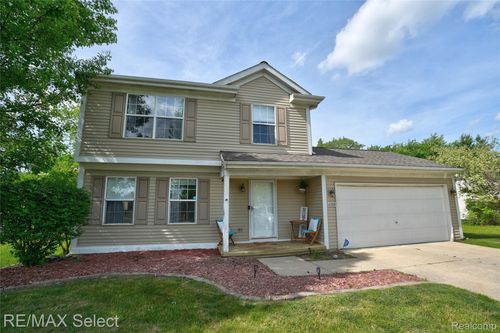 4399 Eagle Ln, Burton, MI, 48519-1490 | Card Image