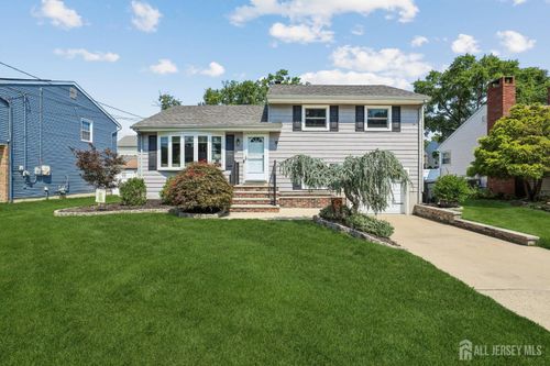 9 Michael Ave, Milltown, NJ, 08850-1950 | Card Image
