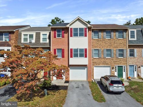 1006 W Irvin Ave, HAGERSTOWN, MD, 21742-3100 | Card Image