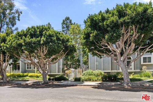 5207-8505 Gulana Ave, Playa del Rey, CA, 90293-7930 | Card Image