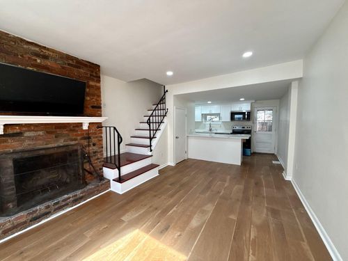 256 S Alder St, PHILADELPHIA, PA, 19107-6753 | Card Image