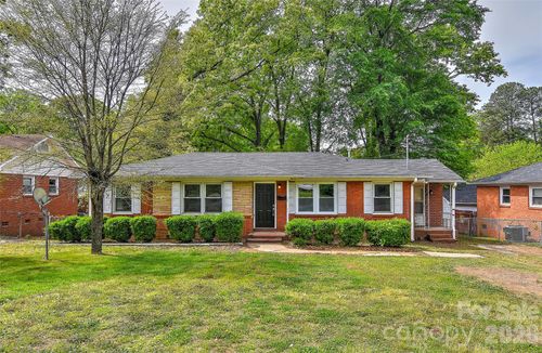 961 Clanton Rd, Charlotte, NC, 28217-1262 | Card Image