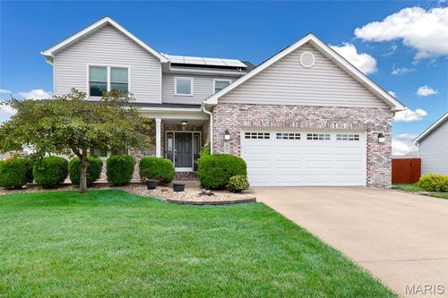 138 Emerald Way E, Granite City, IL, 62040-6635 | Card Image