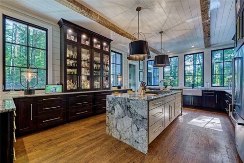 138 Belladonna Dr, Cashiers, NC, 28717 | Card Image