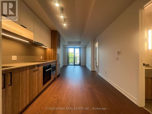 720-91 Montclair Ave, Toronto, ON, M5P1P5 | Card Image