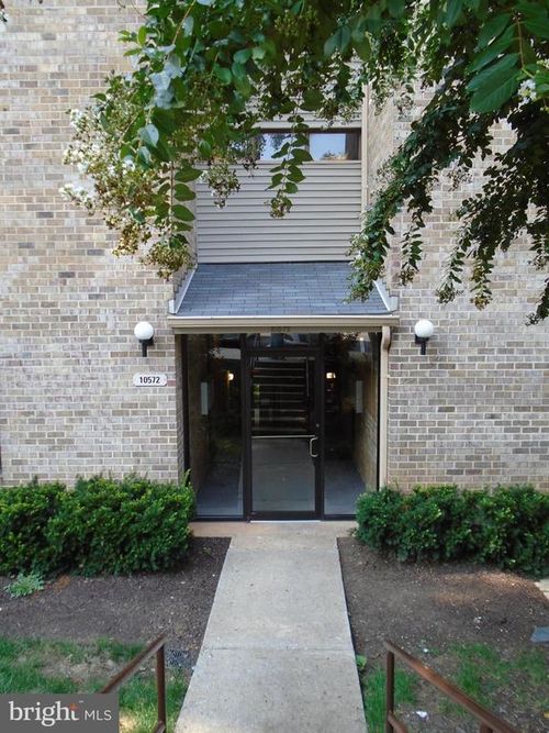 a-1-10572 Twin Rivers Rd, COLUMBIA, MD, 21044-2109 | Card Image
