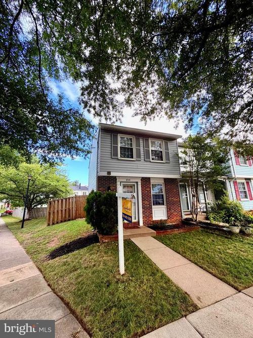 8541 Blue Rock Ln, LORTON, VA, 22079-3070 | Card Image