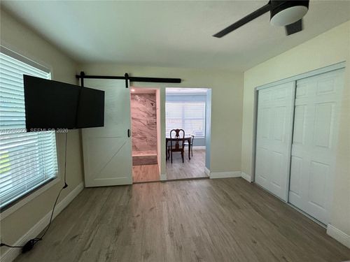 1-15050 Pierce St, Miami, FL, 33176-7625 | Card Image