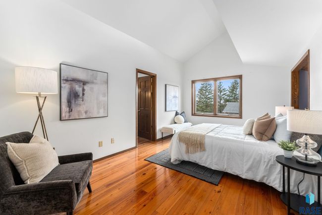 504 E Plum Creek Rd, House other with 4 bedrooms, 5 bathrooms and null parking in Sioux Falls SD | Image 32