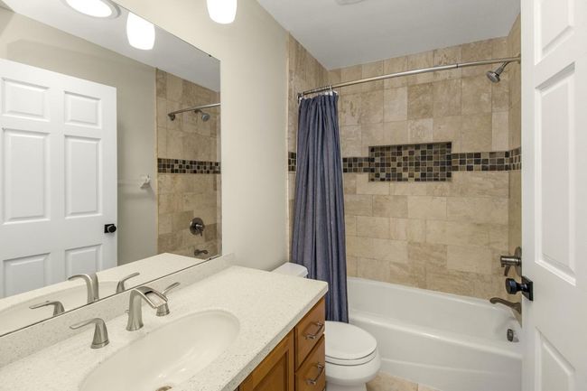 412 High Point Curv S, House other with 4 bedrooms, 4 bathrooms and null parking in Maplewood MN | Image 22