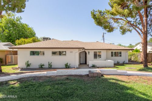 1813 W Earll Dr, Phoenix, AZ, 85015-6129 | Card Image