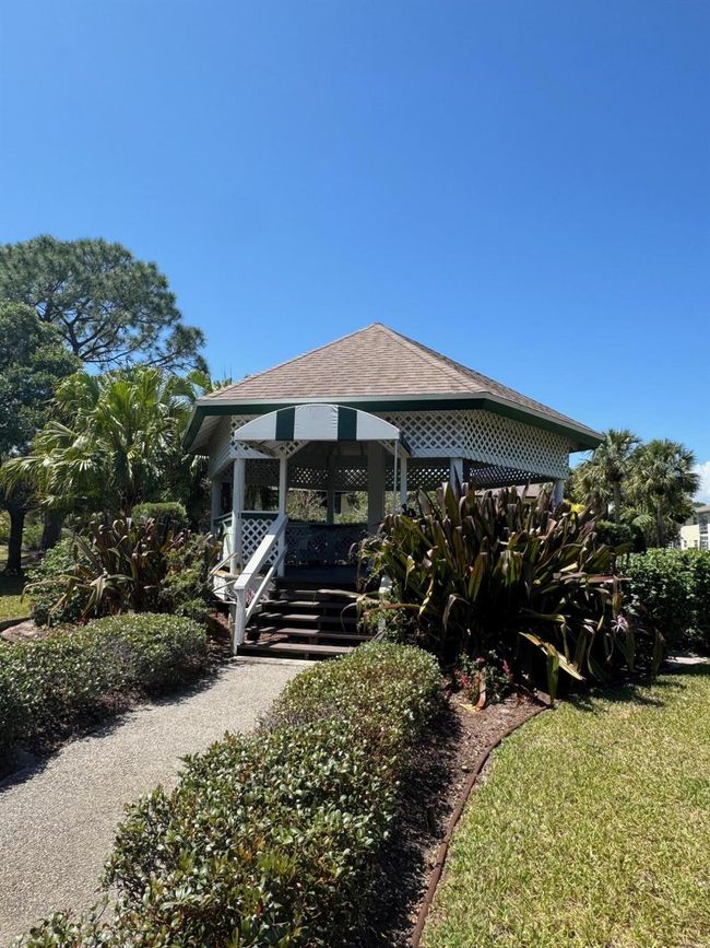 APT-110202 - 2950 Se Ocean Blvd, Condo with 2 bedrooms, 2 bathrooms and null parking in Stuart FL | Image 23