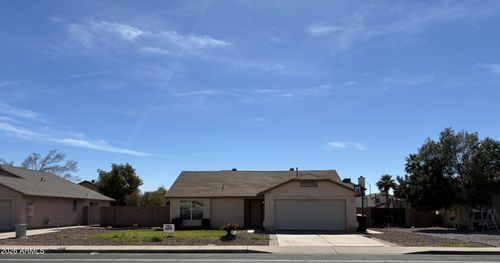 8981 W Maryland Ave, Glendale, AZ, 85305-2410 | Card Image