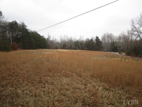 475 Corning Dr, Danville, VA, 24541-6266 | Card Image