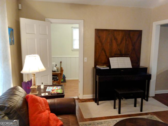 1917 2 Nd St Se, House other with 2 bedrooms, 1 bathrooms and null parking in Moultrie GA | Image 5