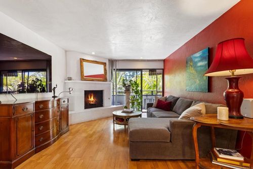 202-4055 Falcon St, San Diego, CA, 92103 | Card Image