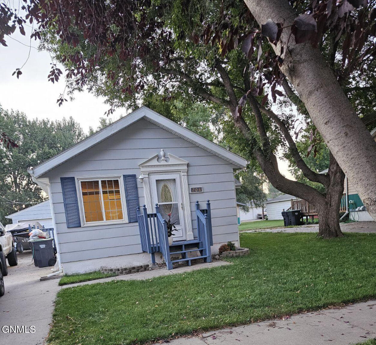 3rd Ave, Mandan, ND 58554