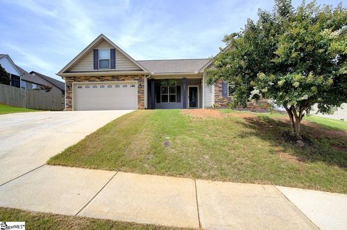 411 Shoreline Blvd, Boiling Springs, SC, 29316-6162 | Card Image