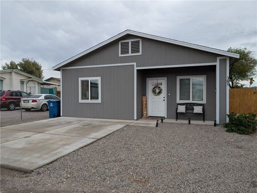 385 Harbor Dr, Bullhead City, AZ, 86442 | Card Image