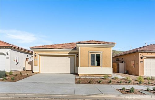 23686 Highvale Dr, Corona, CA, 92883-1655 | Card Image