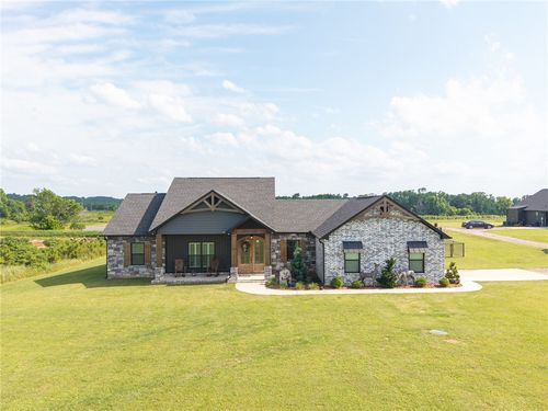 2215 Deepwood Dr, Alma, AR, 72921-8709 | Card Image