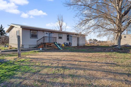 10124 Road 16 Ne, Moses Lake, WA, 98837-9356 | Card Image