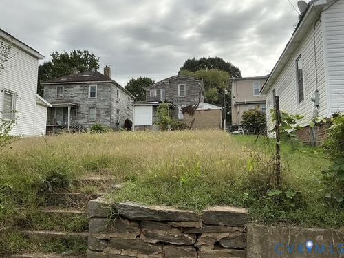 620 Gum St, Lynchburg, VA, 24504-2733 | Card Image