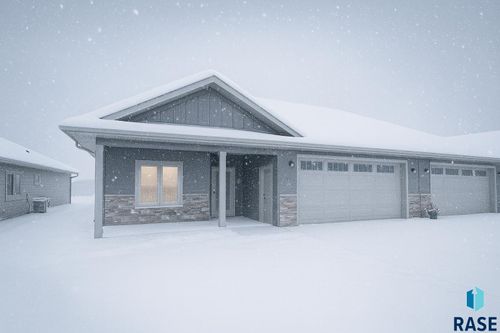 608 Ash Creek Dr Drive, Beresford, SD, 57004 | Card Image
