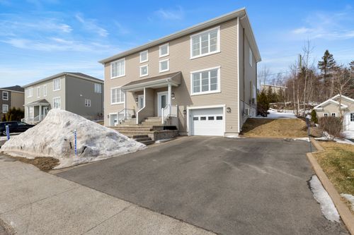 1204 Rue Des Merisiers, Lévis, QC, G7A0P1 | Card Image