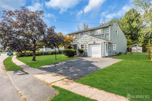 23 Barlow Rd, Edison, NJ, 08817-3022 | Card Image