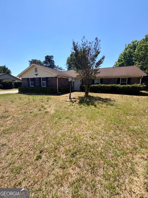131 Foxwood Circle, Bonaire, GA, 31005 | Card Image